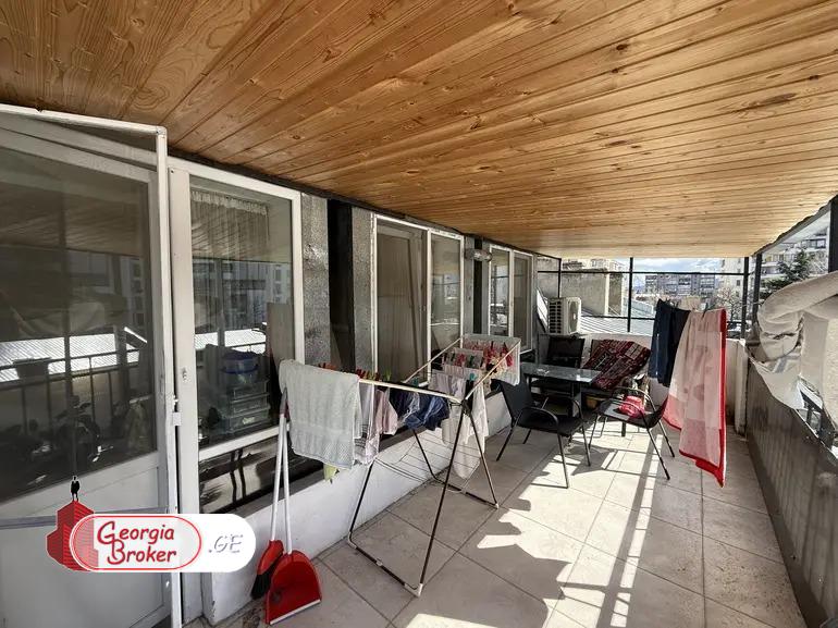 nearly repaired 3-room apartment for sale